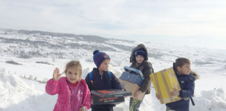 Beschenkte Kinder in Rumänien. (Foto: privat)